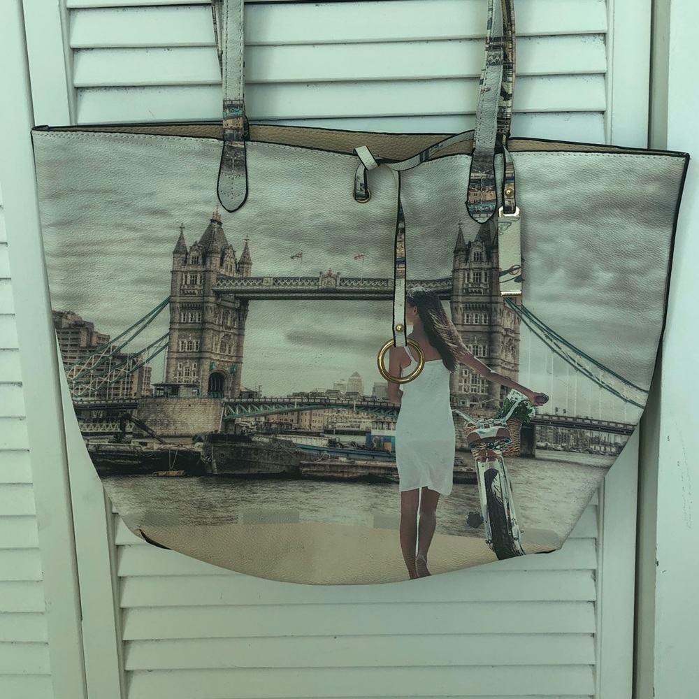 Large purse